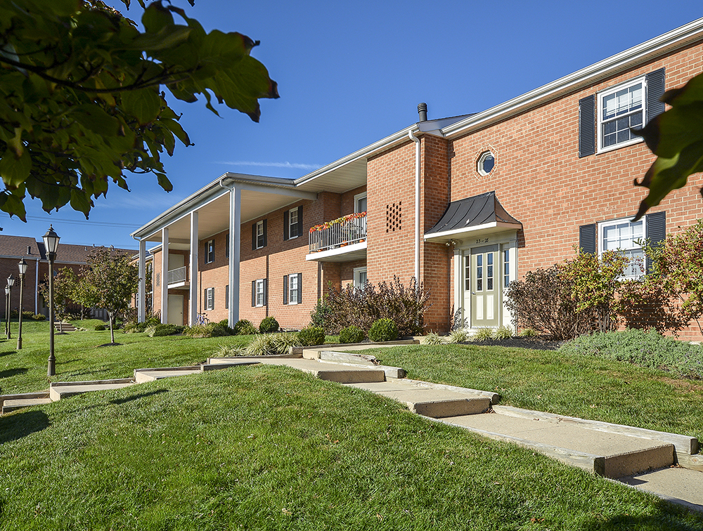 West Norriton Aparments Near Norristown PA - Westover Club Apartments